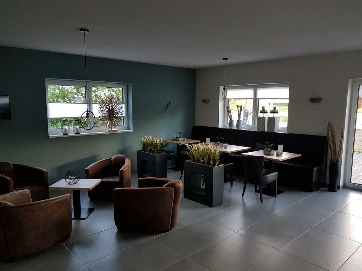 Haus Karina Hotel บัดมิทแทร์นดอร์ฟ ภายนอก รูปภาพ